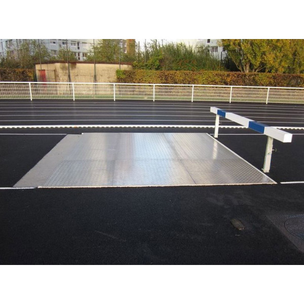 Steeplechase water jump cover