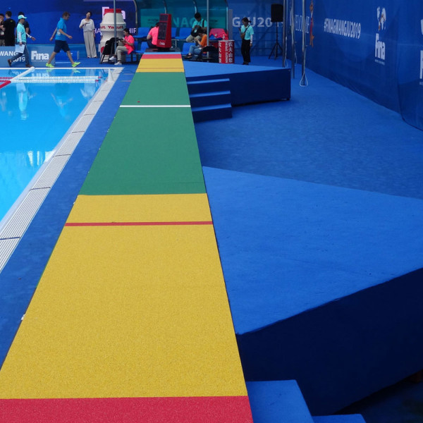 Waterpolo referee platform
