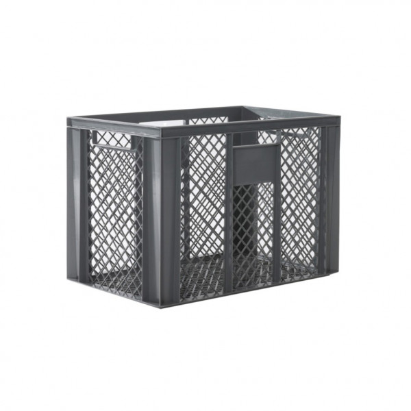 Plastic container