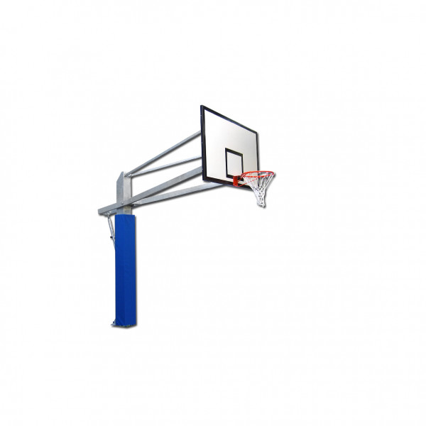Outdoor basketball backstop with 225 cm projection and adjustable height