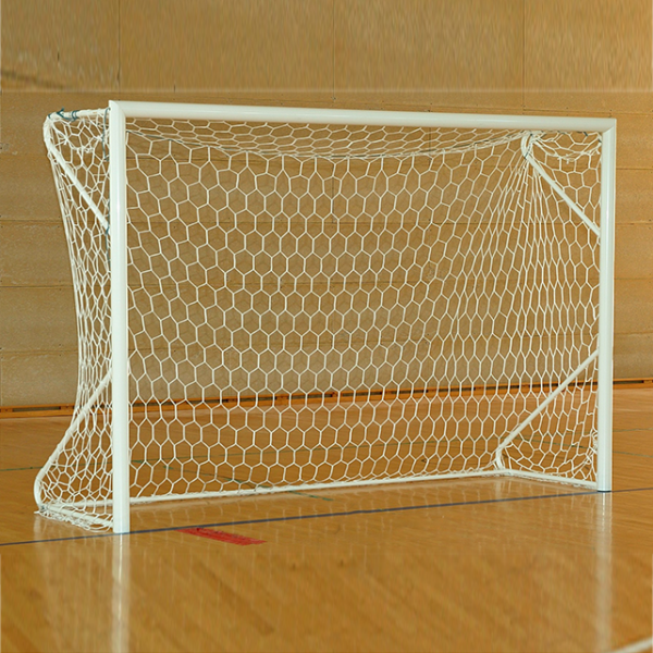 Varnished steel futsal goals with reinforced structure